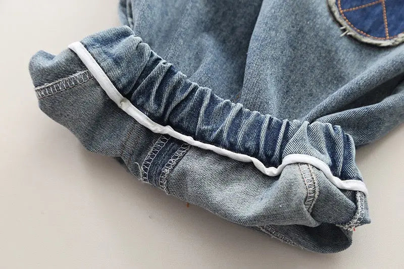 Boys Typography Sweatshirt And Denim Set