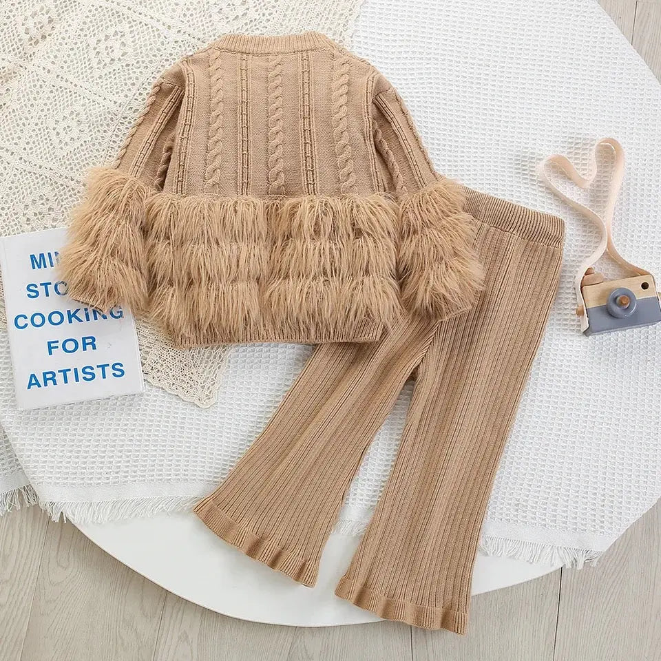 Girls Knitted Winter Co-ord Set with Faux Fur Detailing