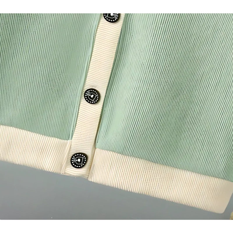 V-neck Baby Bear Girls and Boys Top