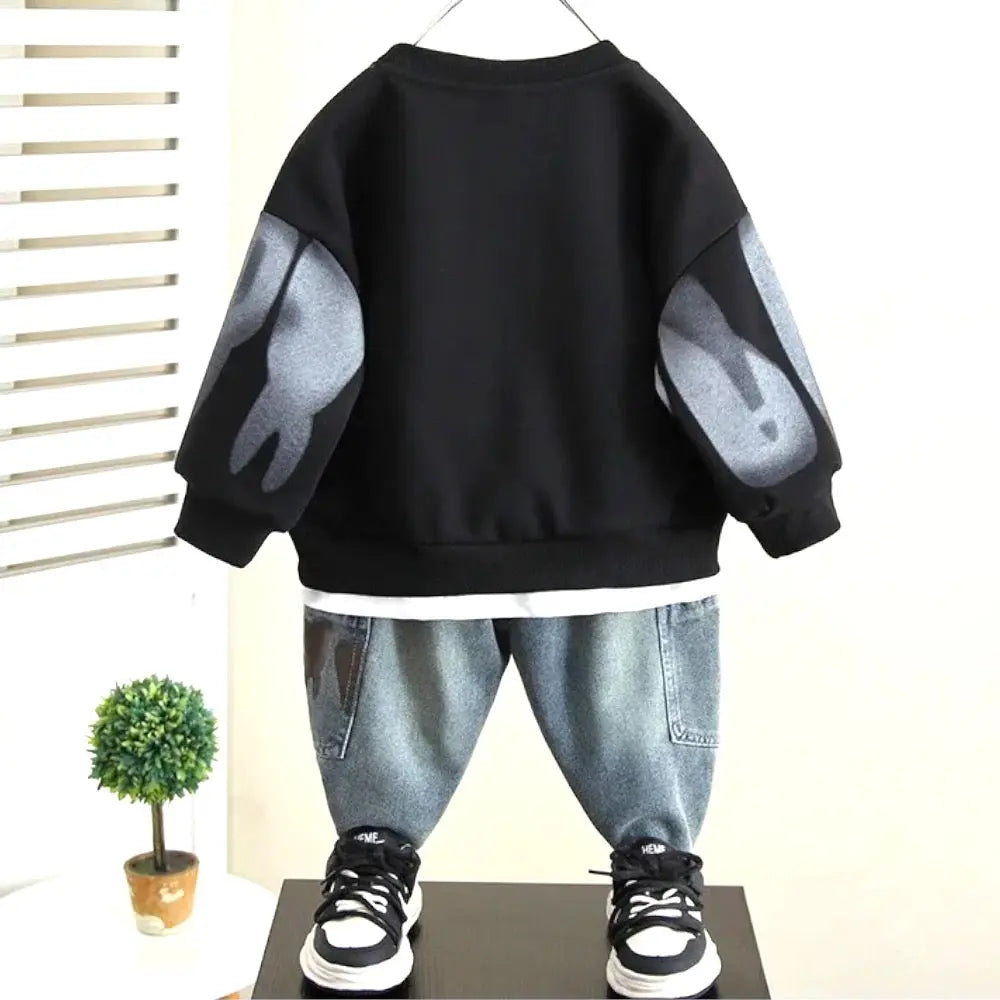 Boys Black Printed Sweatshirt And Jeans 2 Pcs Set