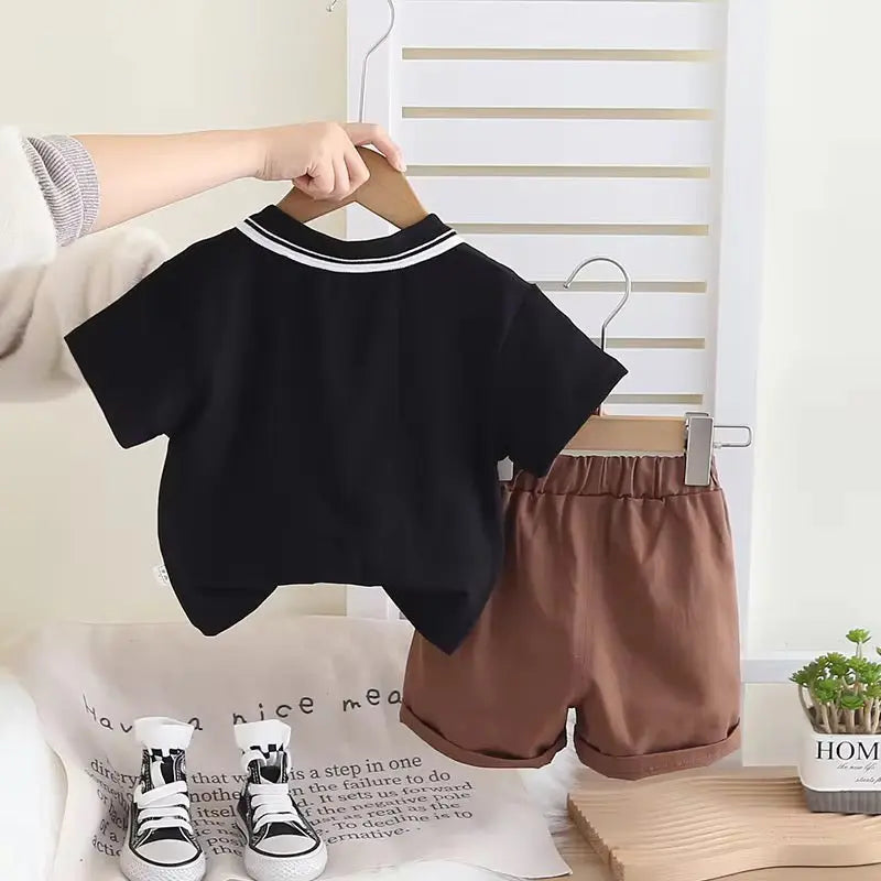 Boys Bear Printed T-Shirt And Shorts 2 pcs Set