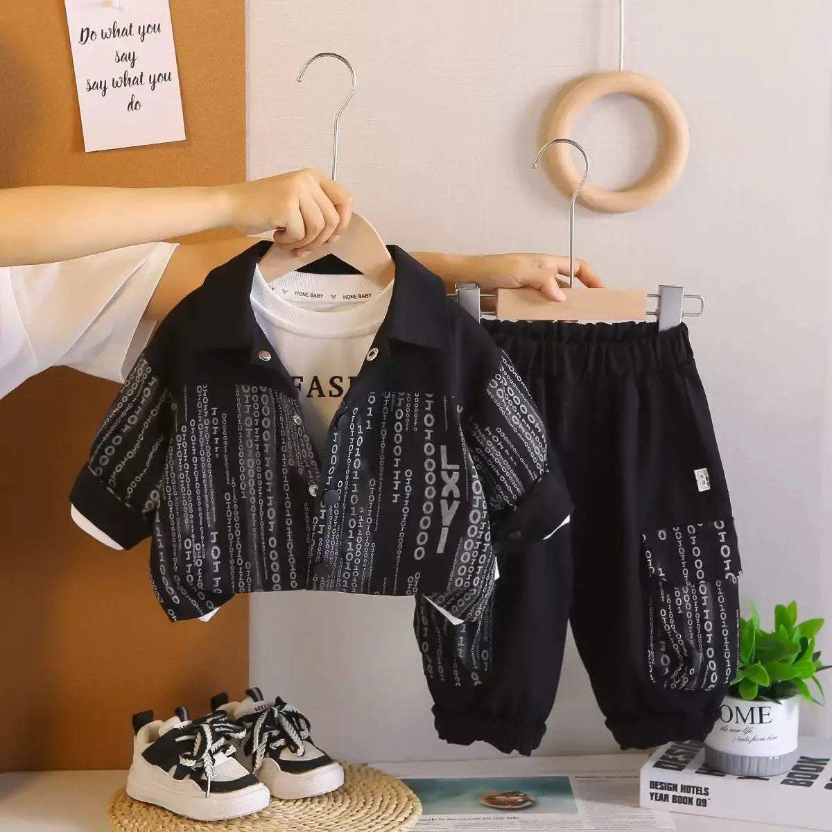 Boys Graphic Design Black 3 Piece Set