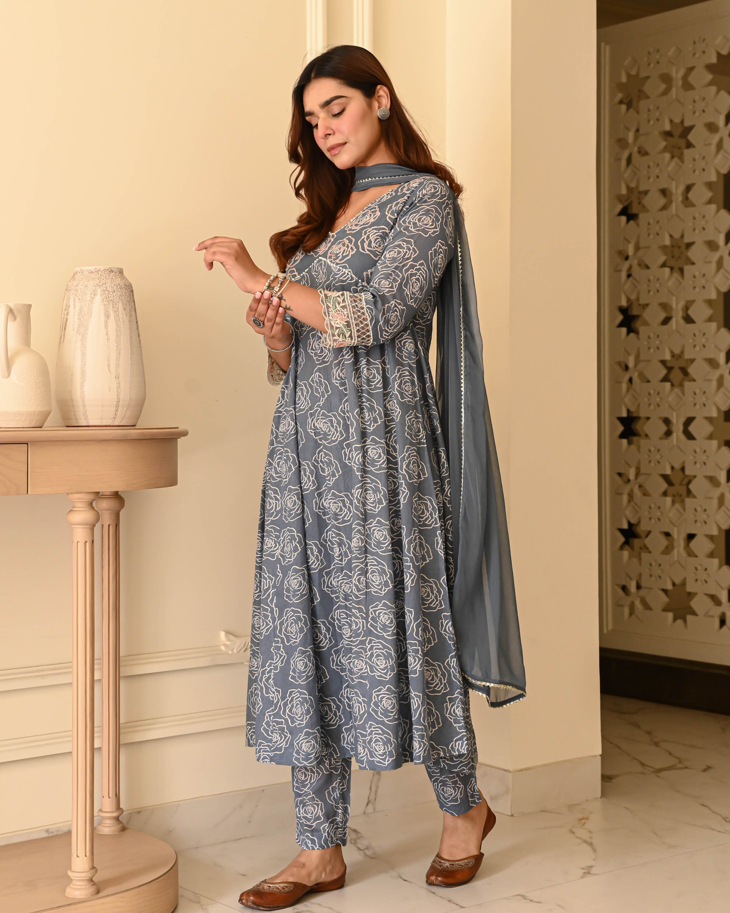 Bunaai Phool Cotton Suit Set