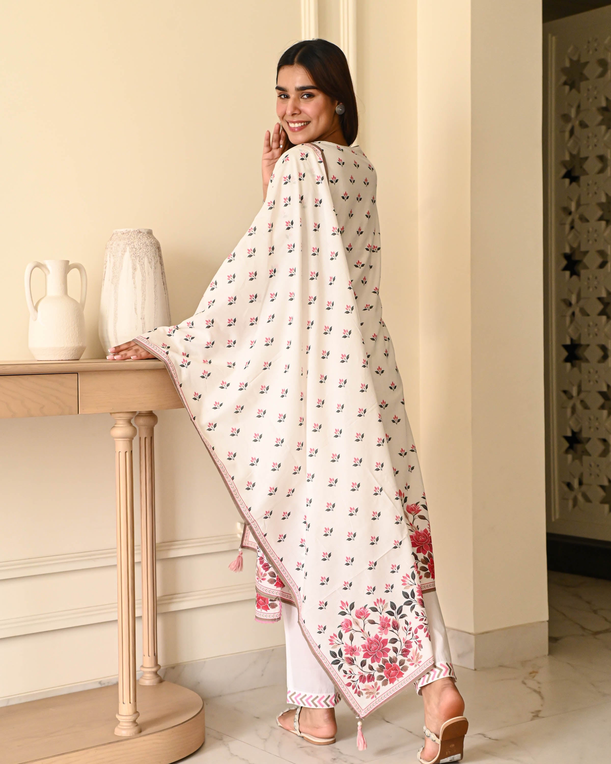 Bunaai Roshni Cotton Suit Set