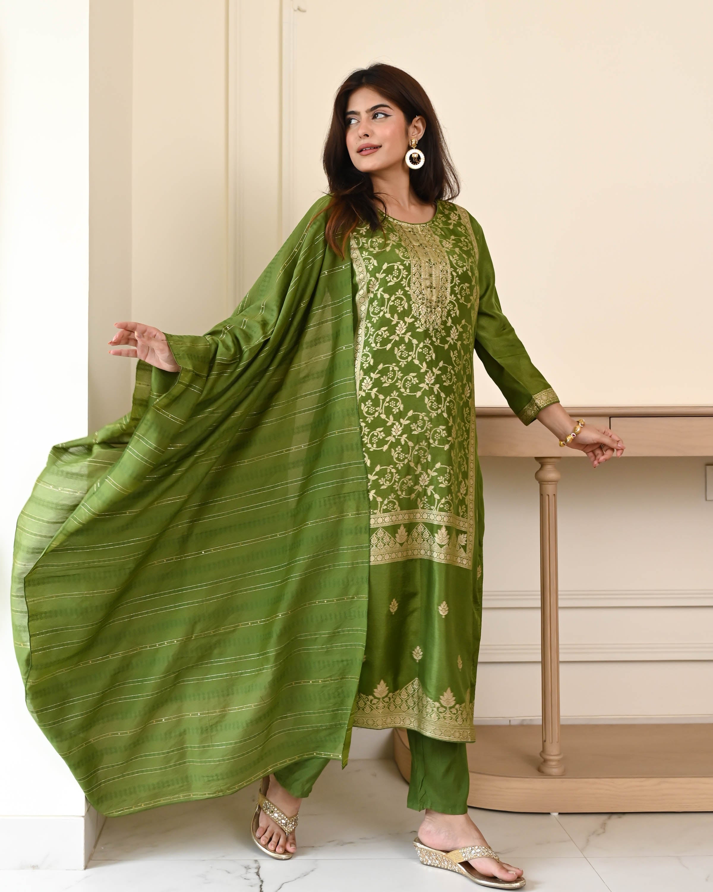 Vasant Embroidered Suit Set