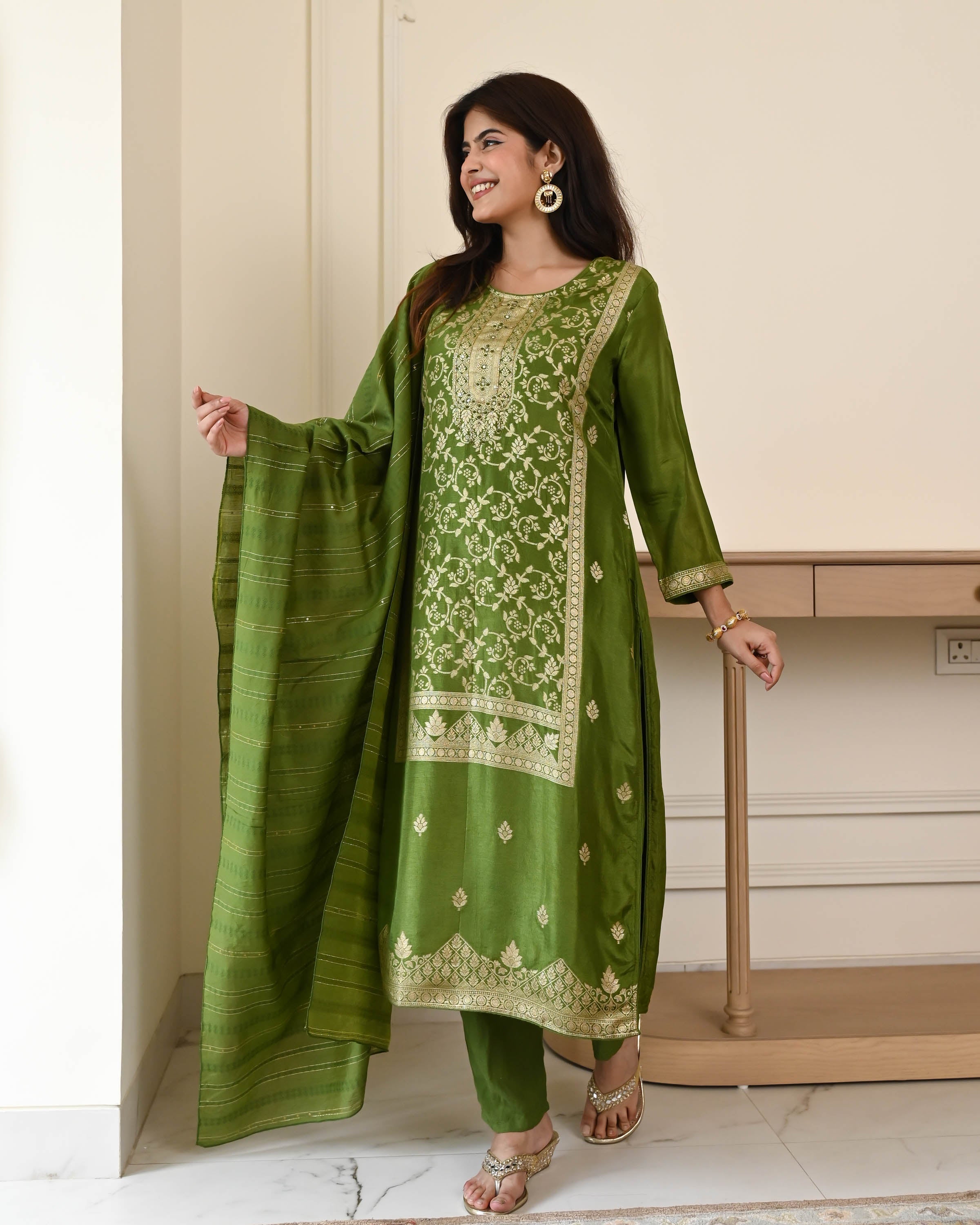 Vasant Embroidered Suit Set