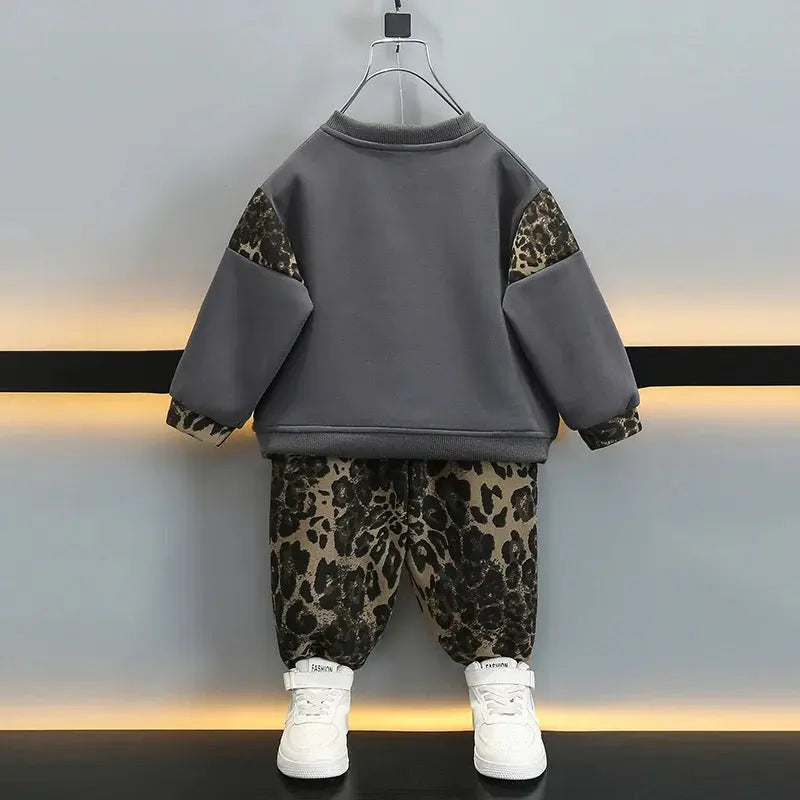 Boys Grey Sweatshirt And Jogger 2 Pcs Set