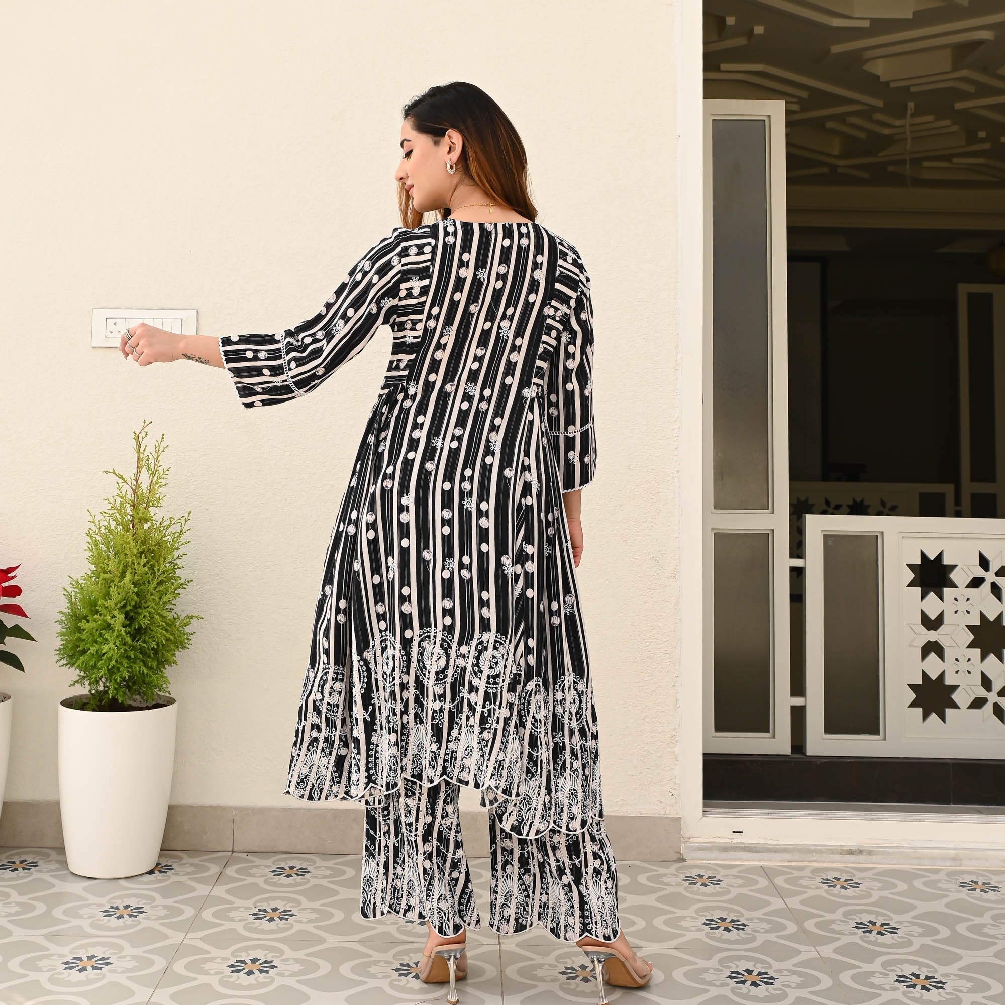 Bunaai Black Floral Schiffli Kurta Set