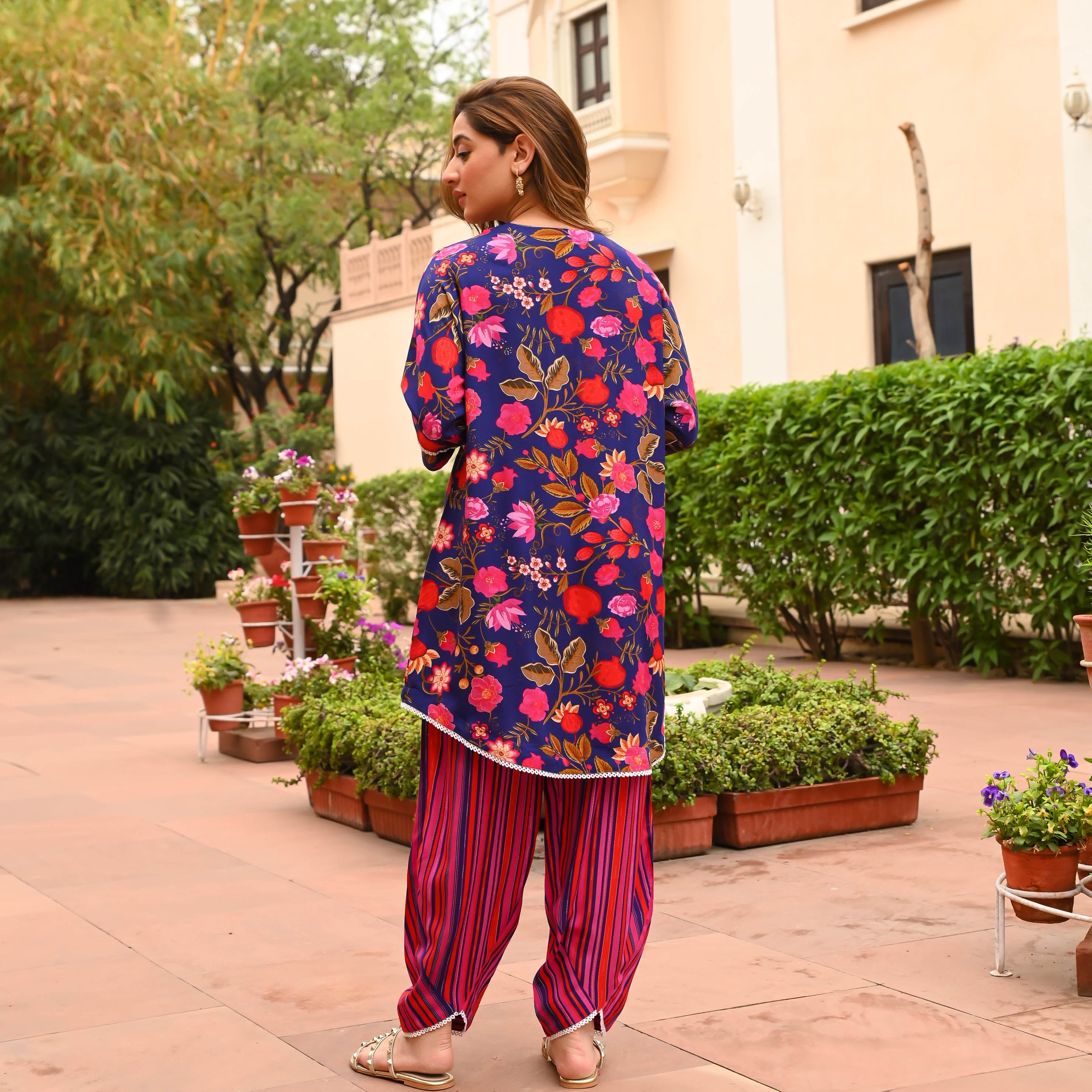 Bunaai Petal Perfection Kurta Set
